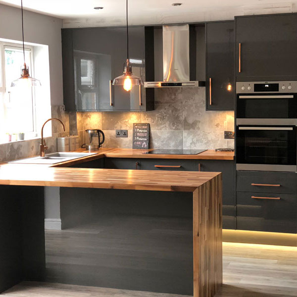 Grey high-gloss kitchen